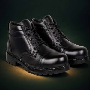 Men’s Classic Black High-Ankle Lace-Up Boots
